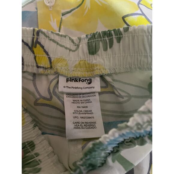 Nickelodeon Baby Shark Toddler Boy 2 Piece Woven Short Set short sleeve cream 2T - Picture 5 of 8